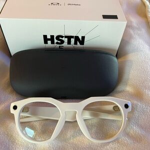 Oakley Meta white glasses